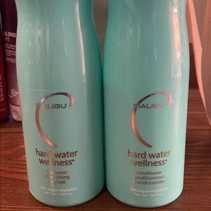 Malibu shampoo and conditioner set